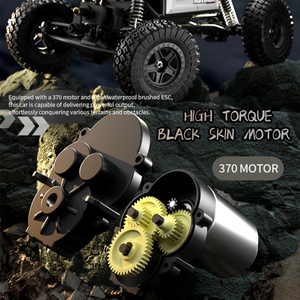Remote Control Off-road External <b>Carbon</b> <b>Brushed</b> 370 Motor RC Off-road Vehicle Car SJY-C8808 1:18 2.4G Climbing Truck Toy Gift - Product Image 5