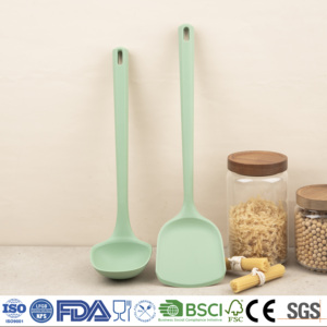 ชุดอุปกรณ์ครัวซิลิโคนเกรดอาหาร 2 ชิ้น สีเขียว เป็นมิตรกับสิ่งแวดล้อม ดีไซน์ตรง ช้อนและตะหลิวสำหรับทำซุป - Product Image 3