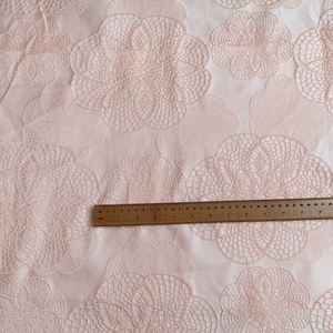 Tissu Jacquard Brocart Floral 3D de Luxe Style Français JSB358 pour Robes, Vêtements ou Matériaux de Sacs – Confection de Robes - Product Image 5