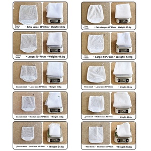 Sac à linge en maille ultra-large anti-déformation pour machine à laver domestique, idéal pour le lavage transfrontalier - Product Image 2