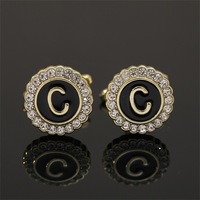 Broche en alliage de strass et de diamants pour homme, nouvelle arrivée, 26 styles de lettres anglaises créatives, badge de costume professionnel