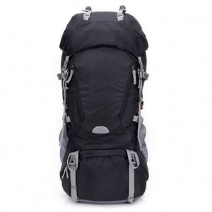 Échantillon gratuit Sac de randonnée de haute qualité personnalisé de 70 L Super léger Sac à dos de camping en plein air - Product Image 4
