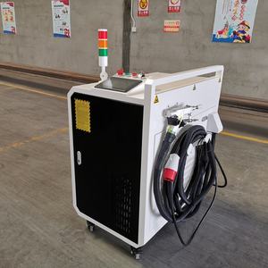 Máquina de soldadura láser 5 en 1 LM-2000 para la fabricación de aleaciones de aluminio y acero al carbono - Product Image 3