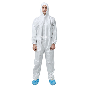 Macacão Descartável Junlong para Sala Limpa com Capuz, Material Microporoso, Impermeável e Antiestático, Certificado ISO13485, Tamanhos S-5XL - Product Image 1