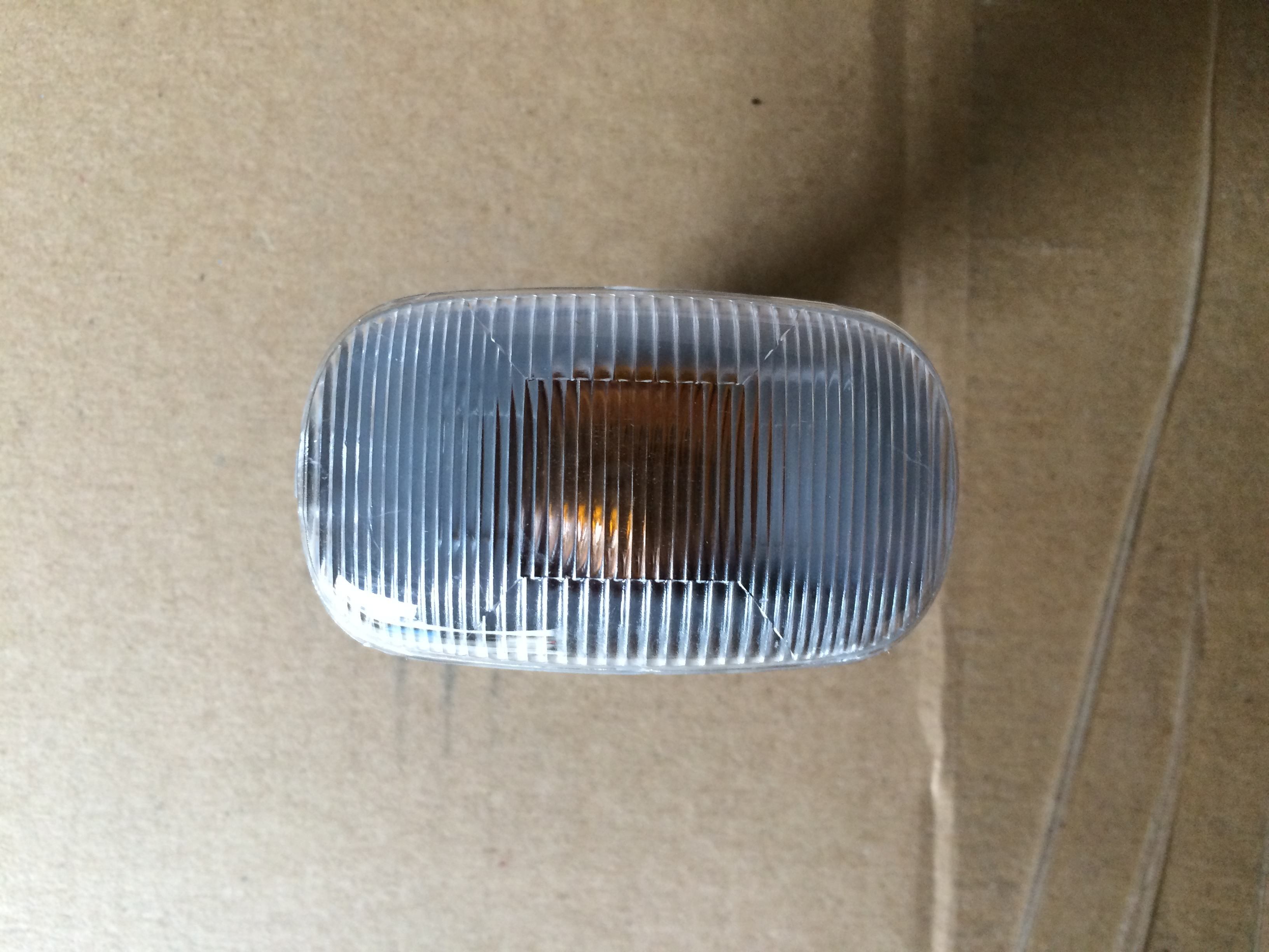 ธรรมชาติสีขาว