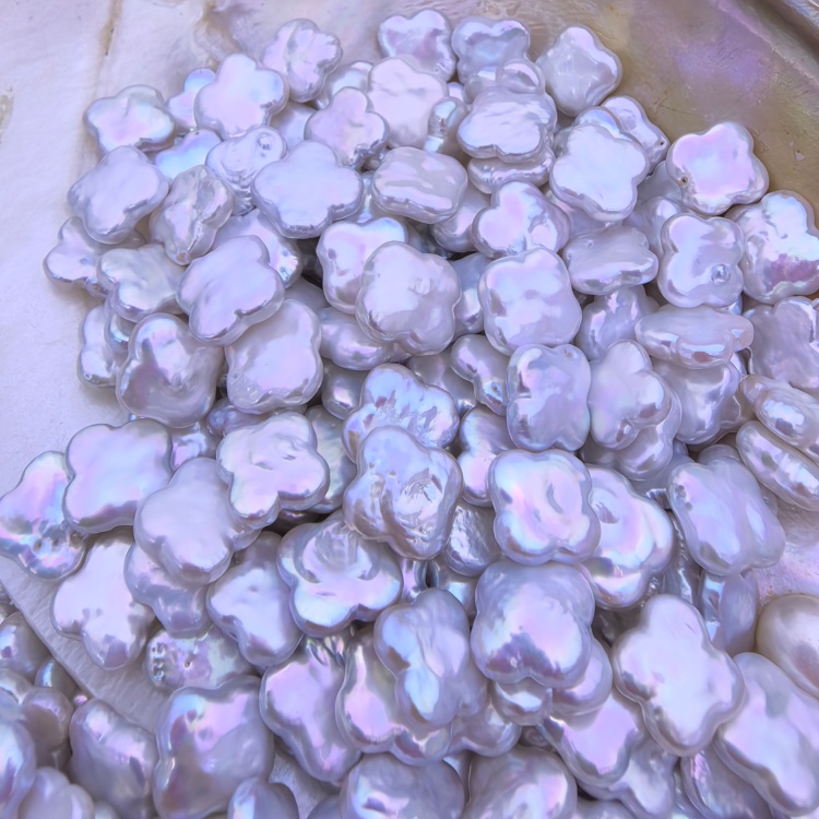 12 * 12mm Clover Baroque Freshwater Pearl White DIY Jewelry Making Earrings Pendant Loose Natural Pearl Wholesale