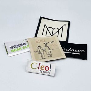 Étiquettes tissées personnalisées pour vêtements, étiquettes damassées privées haute densité - Product Image 3