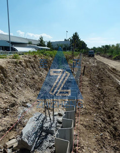 קיר יריעות ויניל בעיצוב אסתטי לשמירת קרקע, ידידותי לסביבה, עשוי PVC, להגנה על מדרונות - Product Image 4