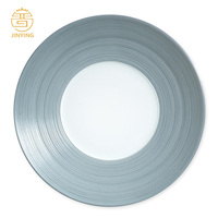 Service de table en porcelaine de luxe haut de gamme, assiette plate en céramique avec bordure large dorée en porcelaine fine
