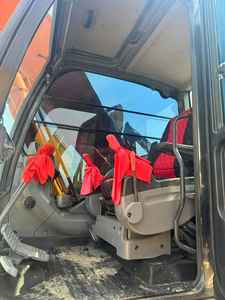 Excavadora de cadenas usada Hitachi ZX200 de 20 toneladas con certificación CE EMC, alta potencia de excavación, bomba hidráulica Shimadzu y motor con engranajes. - Product Image 5