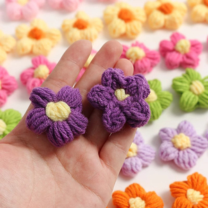 Kit de Crochet Personnalisé en Gros pour Débutants, Motif Dessin Animé Doux, Fraise, Fleur, Plantes en Pot, Point de Croix DIY Inclus - Product Image 3