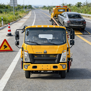 Sinotruk HOWO 3360mm Aks Mesafesi 3 Tonluk Kayar Platformlu Kurtarıcı Kamyon, 4 Tonluk Hidrolik Vinç ve 3-5 Tonluk Tek-Tanımlı Kaldırma Sistemi ile - Product Image 2