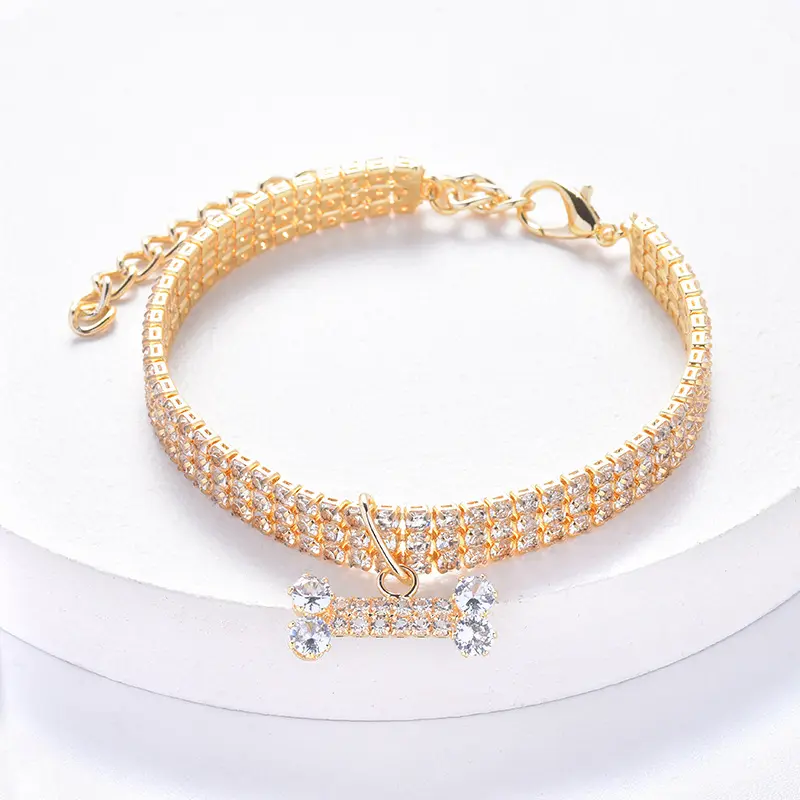 Best Selling Product Rhinestone Crystal Heart-shaped Dog Necklace Pet Collar Pet Supplies