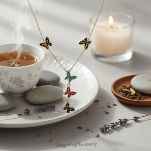 Elegante colección de joyas y colgantes finos de seis piezas para un ambiente tranquilo y de moda - Product Image 3