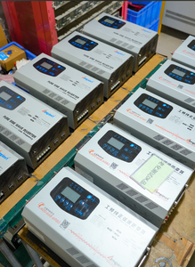 ระบบพลังงานแสงอาทิตย์สำหรับบ้านกลางแจ้งที่ปลอดภัยยิ่งขึ้น 1000W UPS Solar พร้อมคลื่นไซน์บริสุทธิ์ AC 110V/220V - Product Image 1