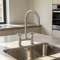 Robinet de cuisine en acier inoxydable 304, robinet pont classique à 2 poignées, entre-axe de 6 pouces, style Heritage