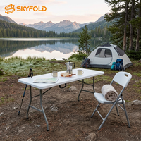 Ensemble de table et de chaises pliantes en plastique portables avec pieds en métal pour le camping, les pique-niques, les événements en plein air et l'utilisation commerciale