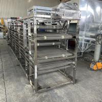 Convoyeur à bande multicouche en acier inoxydable Convoyeur à bande à mailles métalliques résistant à la chaleur pour le refroidissement des aliments