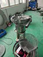 Vente directe usine : Alimentateur de bouchons de bouteilles pointus, alimentateur vibrant à bol sur support avec hauteur réglable