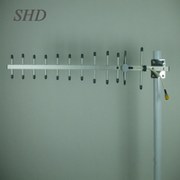 Antenne Yagi extérieure de haute qualité 3g 1710-1880mhz 15dbi Éléments directionnels Antenne Yagi