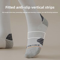 Chaussettes de compression sportives mi-mollet pour femme, avec semelle antidérapante en coton polyester, idéales pour la course, la corde à sauter, le yoga et le badminton