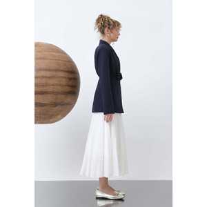 Blazer pour femme en tissu peigné noir, style double boutonnage, anti-plis - Product Image 4