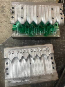 Moule de sangle supérieure pour tongs en PVC personnalisé, outil de moulage par <span class=keywords><strong>injection</strong></span> de précision - Product Image 3