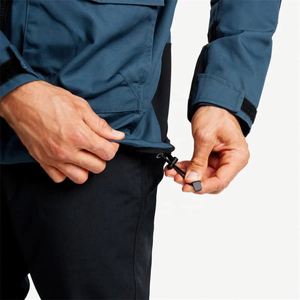 Veste coupe-vent d'extérieur légère unisexe en toile imperméable à séchage rapide avec col à capuche personnalisable OEM vêtements pour hommes - Product Image 4