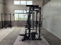 Máquina de gimnasio de acero multifuncional comercial Power Squat Rack Cable Crossover Lat Pulldown Culturismo Entrenamiento de fuerza Pin