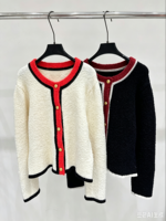 Pull de haute qualité pour femmes à manches longues, col rond, boutons, col contrasté, couleur unie, vêtements décontractés pour le printemps et l'automne