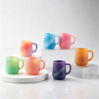 Mug de voyage en silicone souple sans BPA, couleurs arc-en-ciel personnalisées, 12 oz, non toxique, anti-fuite, compatible micro-ondes et lave-vaisselle