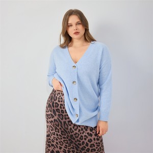 Cardigan in Maglia a V con Bottoni Metallici Grandi, Spalle Scivolate, Lunghezza Media, Taglie Forti, per Uso Quotidiano, Pendolarismo, Casa, Viaggi e Stratificazione - Product Image 1