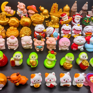 Bán Buôn Quà Tặng Bộ Sưu Tập Nhỏ Trang Trí Nội Thất Nhựa Giáng Sinh Dễ Thương Vườn Phim Hoạt Hình Bức Tượng Nhỏ Con Rắn Thu Nhỏ Trung Quốc May Mắn Mèo Mini Đồ Chơi - Product Image 4