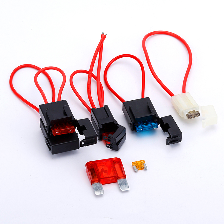 Portafusibili A Lama Media Da 16 AWG, Impermeabili, Con Filo, DC 32 V 20 A Per Camion E Auto Con 6 Fusibili A Lama Standard E 1 Estrattore Per Fusibili 92116642