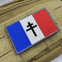 Écussons Brodés Drapeau Français en Forme de Bouclier, Insigne Tactique Croisé pour Sac d'Extérieur et Accessoires Vestimentaires avec Auto-Agrippant