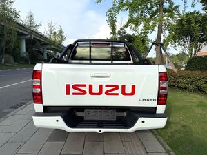 <span class=keywords><strong>Isuzu</strong></span> D-Max dmax 2.5T 4x4 Automatique Flagship Pickup d'<span class=keywords><strong>occasion</strong></span> 2017 2018 2019 2020 Faible Kilométrage Prêt à l'Exportation - Product Image 4
