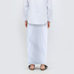 ผ้าซิ่นผู้ชายมุสลิมอินโดนีเซีย ATLAS สีขาว ลาย BHS Motif Favorit Serasi Motif BHS ผ้าบาติก ผ้าซิ่นผู้ชายอินโดนีเซีย - Product Image 3