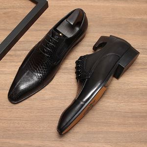 2025 New Men's Loafers - British Trendy, Versatile Casual, Round-Toe, Flat-<b>Heel</b>, Slip-On - Product Image 2