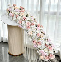 Vente en gros de chemins de table et décorations d'allée de mariage en fleurs artificielles en soie rose et violette de haute qualité