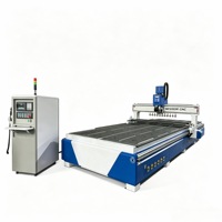 Routeur CNC ATC 2060 à changement d'outil automatique pour panneaux composites en aluminium et acrylique