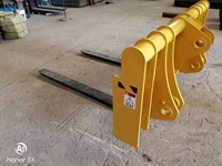 Fourche à palette de haute qualité pour chargeur sur pneus 6T Doosan/Caterpillar/Sany/Shantui/Case/Volvo/Komatsu