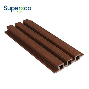 Panneaux muraux en bois à lattes WPC Panneau en PVC Madera Tasseau Bois Mural Panneau en PVC Panneau de baguette en bois à manger - Product Image 2