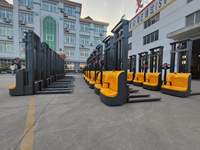 Forklift Straddle Stacker Elektrik Hidrolik YCMG 1.6m/2.5m/3m 1-1.5-1.2 Ton AWD Baterai Asam Timbal Ban Solid