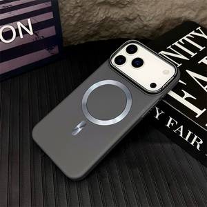 เคสโทรศัพท์มือถือแบบแม่เหล็กด้าน รุ่นแฟชั่น สำหรับ iPhone 17 12 13 14 15 16 Pro Max Plus รองรับการชาร์จไร้สาย ป้องกันแรงกระแทก ฝาหลังแข็ง - Product Image 6