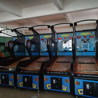Machine de tir de basket-ball de rue pliable à pièces Machine d'entraînement en bois en plastique Type de jeu d'amusement de langue anglaise