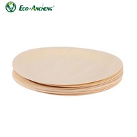 Assiettes rondes en bois naturel jetables pour la restauration et les services alimentaires en gros