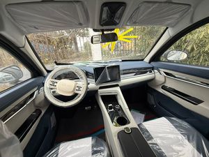 Auto Eléctrico de 4 Ruedas de Alta Calidad y Bajo <span class=keywords><strong>Precio</strong></span>, Modelo P7, Ideal para Viajes Cortos, Vehículo de Nueva Energía, Gran Venta - Product Image 5