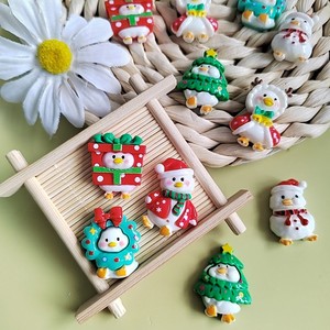 Resina colorida dibujos animados árbol <span class=keywords><strong>de</strong></span> Navidad muñeco <span class=keywords><strong>de</strong></span> nieve caja <span class=keywords><strong>de</strong></span> regalo parte posterior plana álbum <span class=keywords><strong>de</strong></span> recortes <span class=keywords><strong>pato</strong></span> FIESTA <span class=keywords><strong>DE</strong></span> Navidad figuritas DIY decoración manualidades - Product Image 3