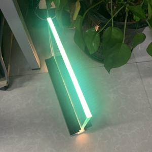 ราวระเบียงกระจกนิรภัยแบบไม่มีกรอบพร้อมรางอลูมิเนียมรูปตัว U ราวบันไดกระจกมีไฟ LED ดีไซน์สุดฮอต - Product Image 3