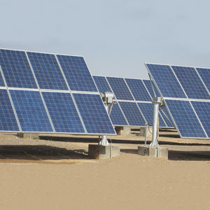 Kits de système de suivi solaire photovoltaïque à axe unique automatique, système de suivi solaire photovoltaïque, suivi de <span class=keywords><strong>panneau</strong></span> solaire photovoltaïque - Product Image 2